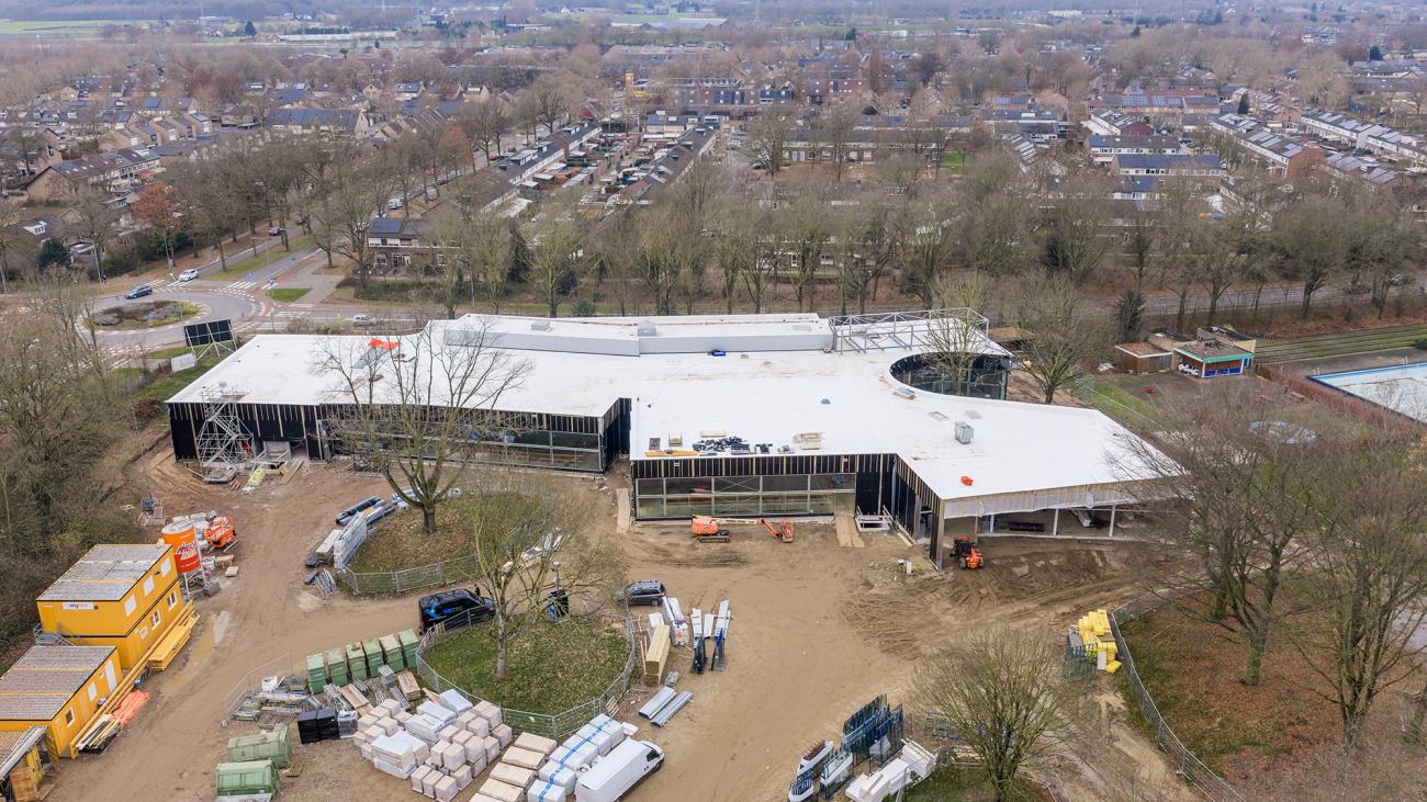 buitenkant nieuwe zwembad